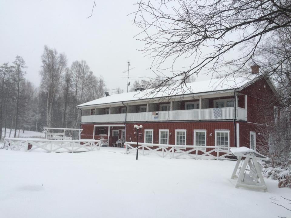 Edsleskogs Waerdshus Hotel Amal Exterior photo